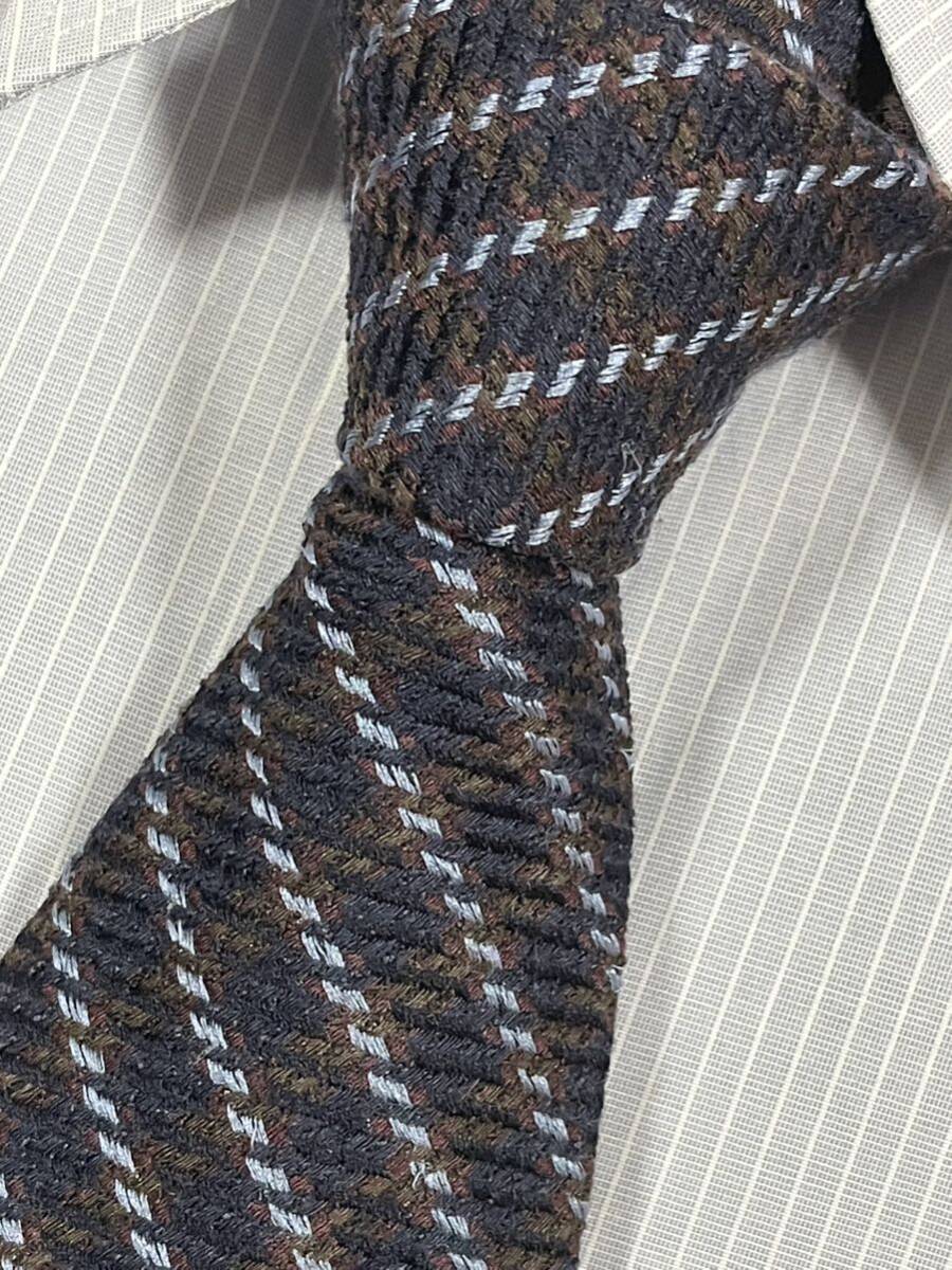 ほぼ未使用 ″HILTON×molinelli″ ヒルトン×モリネッリ ストライプ ブランドネクタイ 409003拍卖