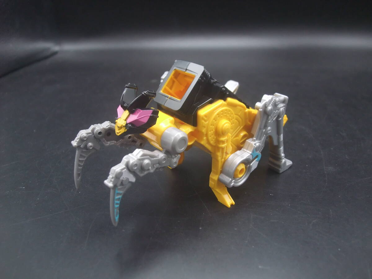 王様戦隊 キングオージャー DX シュゴッド ゴッドカマキリ拍卖