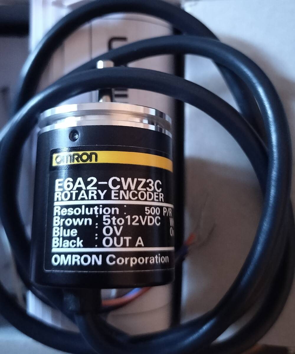 オムロン OMRON ロータリエンコーダ E6A2-CWZ3C-500P/R 0.5m センサ 自動化 FA 計測拍卖