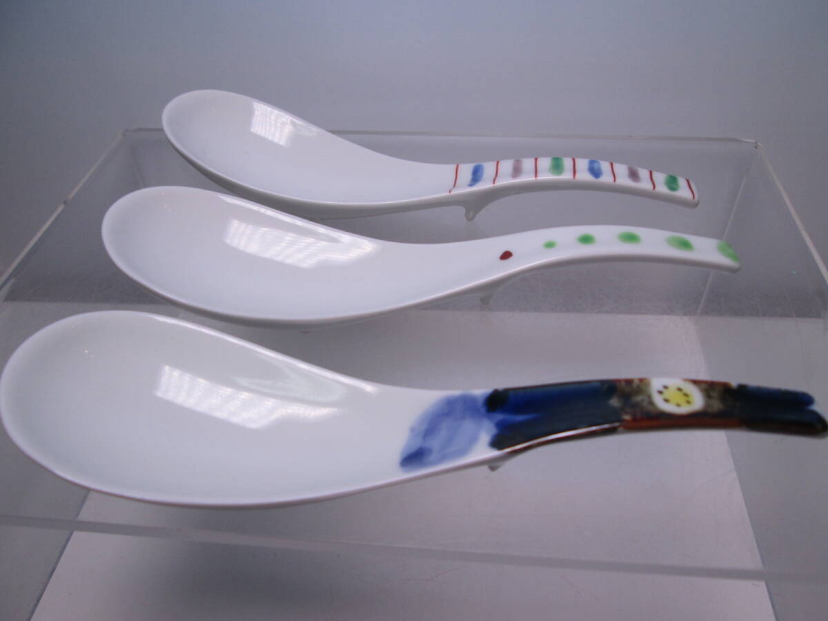 ☆お料理屋さんの器 敏 作 陶製 色絵 れんげ 3種 三客 箱無し 大き目の匙/懐石/割烹/日本料理拍卖