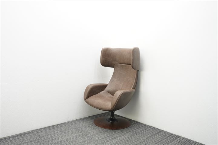 【中古】【2021年製】オカムラ ライブス パーソナルチェア ワークヴェルタイプ 革張り/ブラウン拍卖