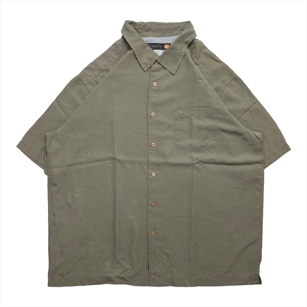 QuickSilver クイックシルバー シャツ 半袖 カーキ 古着 メンズ XXL サーフ シンプル 刺繍ロゴ クリーニング済み拍卖