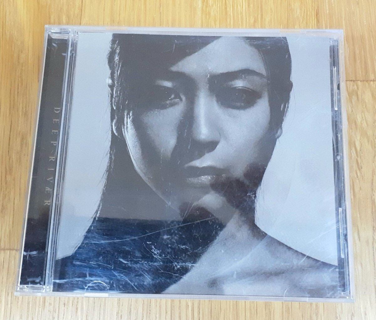 中古品 宇多田ヒカル DEEP RIVER 12曲 送料無料拍卖