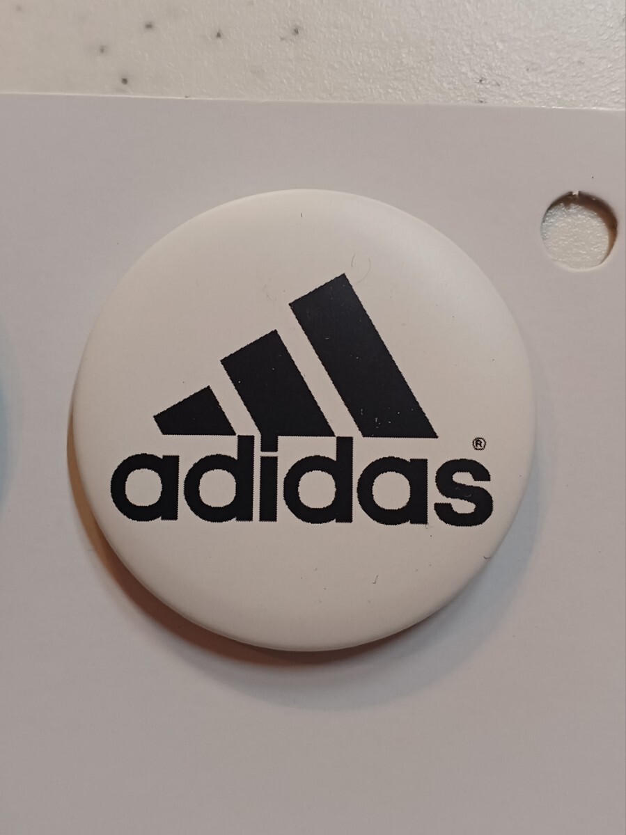 ★アディダス★ 缶バッジ 拍卖