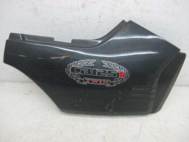 ホンダ CB125T JC06 純正サイドカバー 右 濃いグリーン 割れ無し キズ多数 83540-KC1拍卖