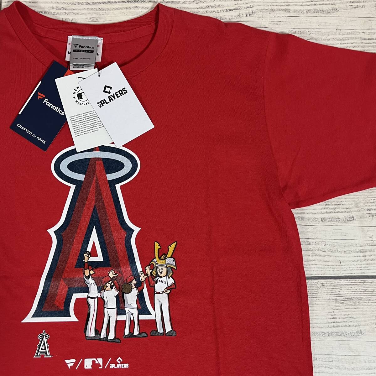 ★ 大谷翔平 ANGELS ★ Tシャツ Mサイズ 赤色 トラウタニ SHOHEI LA 兜パフォーマンス ホームランパフォーマンス HR (タグ付き新品未使用)拍卖