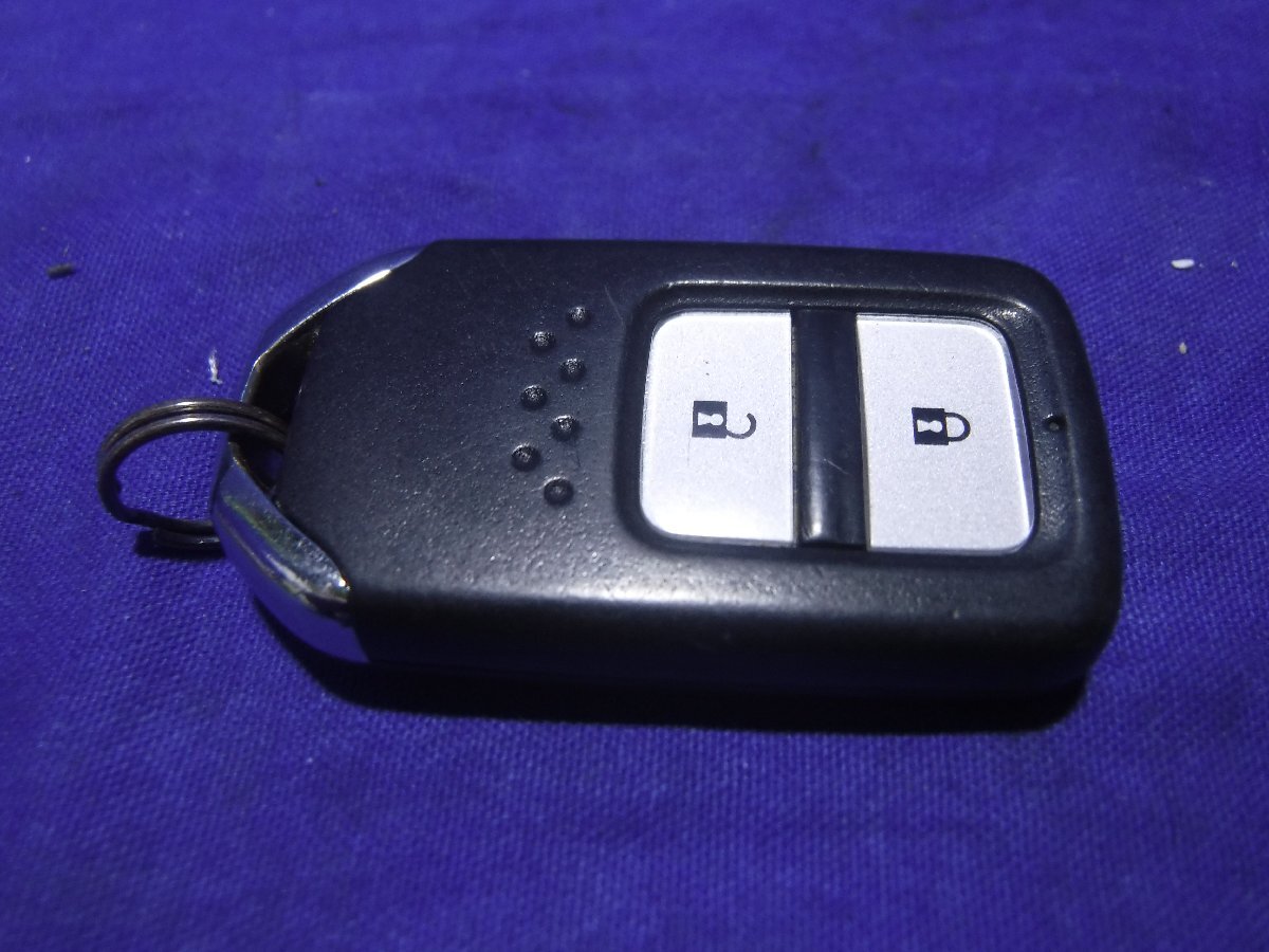 【】ホンダ フィット GP5/GP6 純正 鍵 キー 電池無し 72147-T5C-J01 A2C83158800 131101拍卖