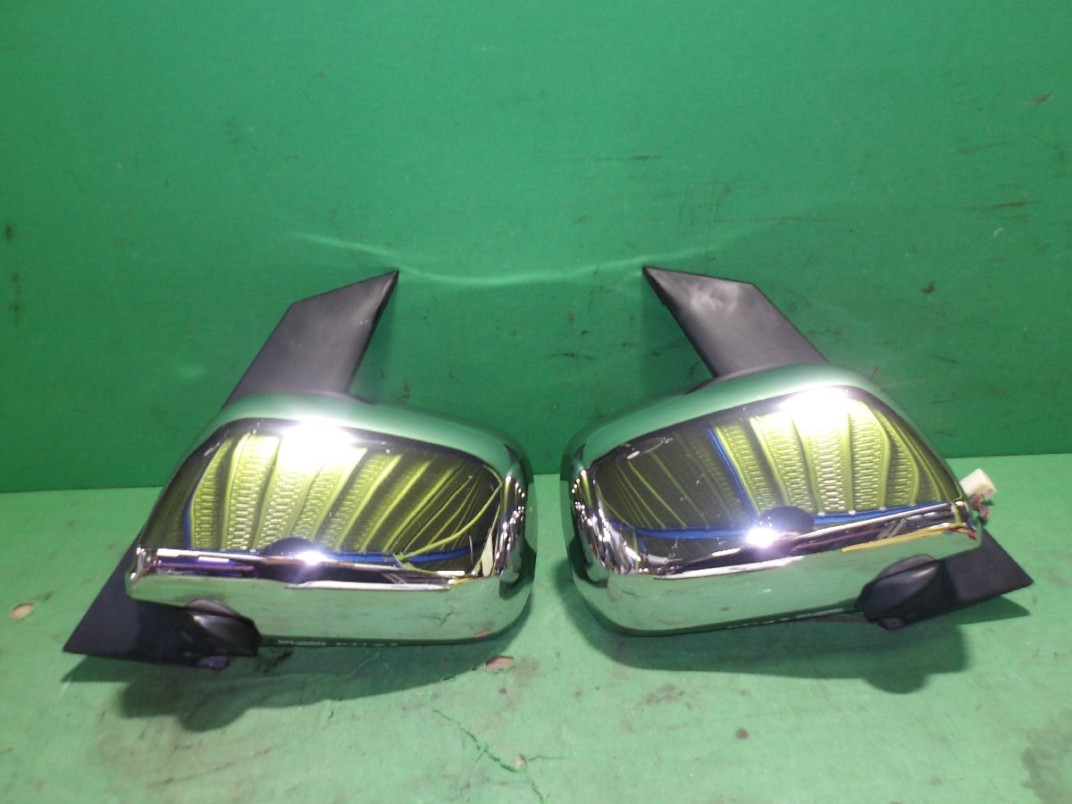 【D】トヨタ ヴォクシー AZR60G 後期 純正 左右ドアミラー 5P 電動格納 202 ジャンク 動作未確認拍卖
