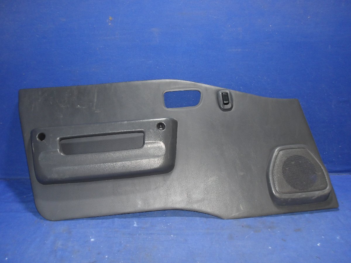 ◎【個人宅発送不可】◇スバル サンバー TV2/TV1 純正 左フロントドア内張り スイッチ付◇拍卖