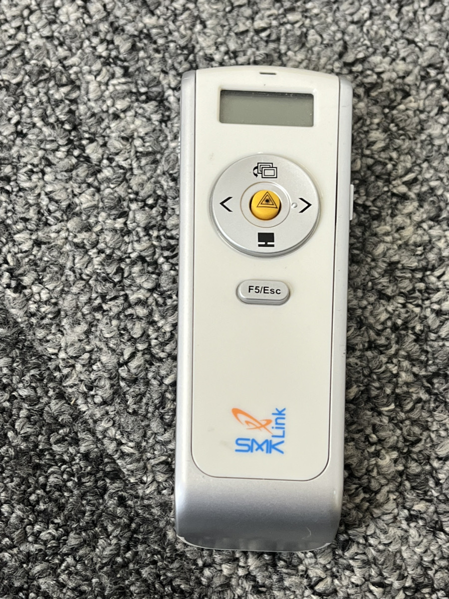 【TD83】PowerPoint プレゼンテーション用リモコン INTERLINK プレジェンヌ VP4567 動作未確認拍卖