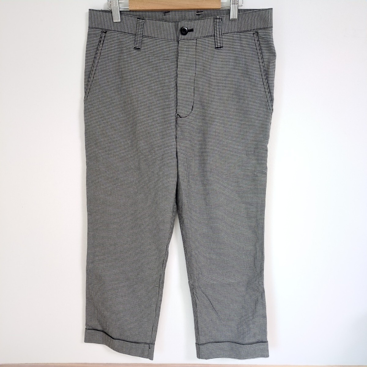 【UNIQLO】ユニクロ アンクル丈 ストレートパンツ スラックス 千鳥格子 ゴルフ ブラック ストレッチ メンズ サイズ W79cm M /Y16413gg拍卖