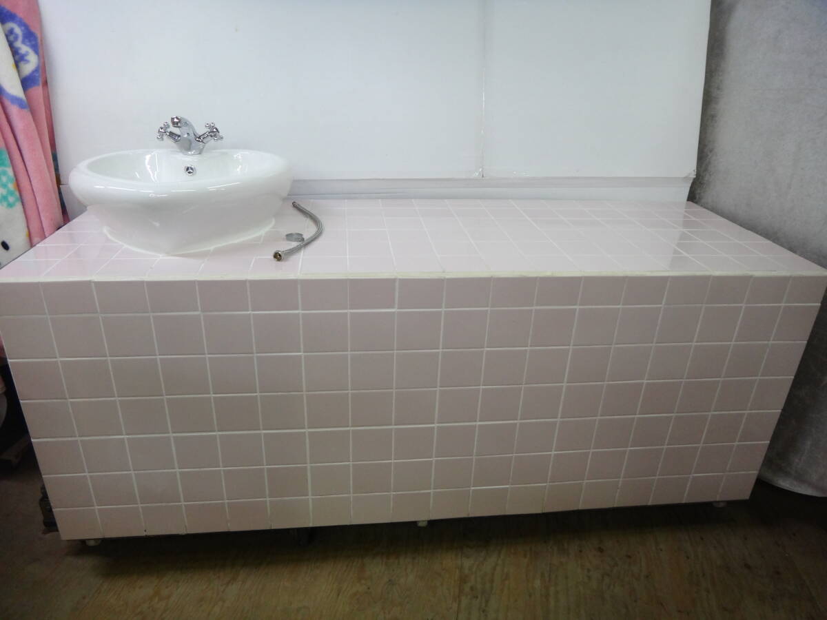 へ164【直接引き取り歓迎*京都発】洗面台 ハート形 インテリア DIY ピンクタイル IKC.JP 陶器製 手洗器 ホワイティボウル コロ付き 拍卖