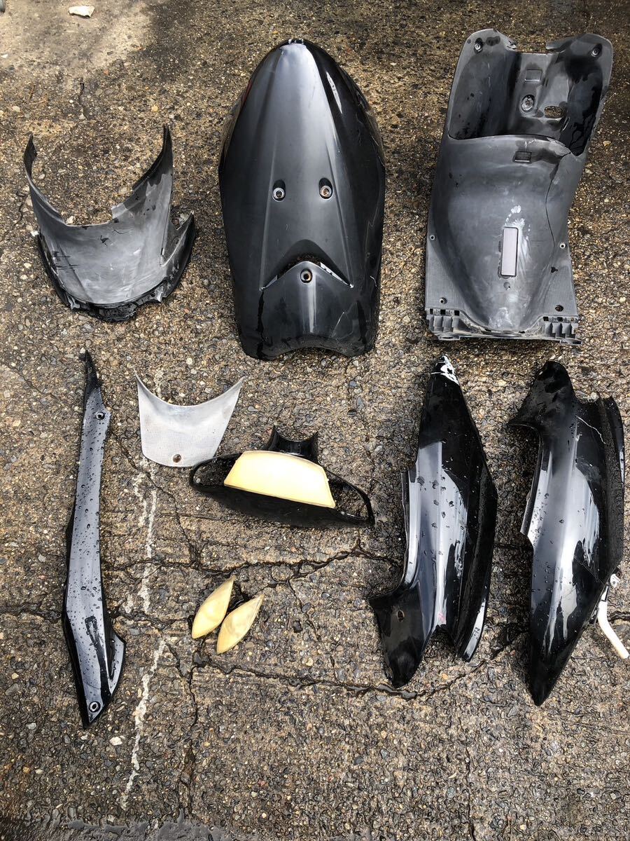 55366■ ヤマハ ジョグZR エボリューション SA16J (768番台〜) 純正 サイドカバー ライト カウル アッパー ライト ウインカー インナー拍卖