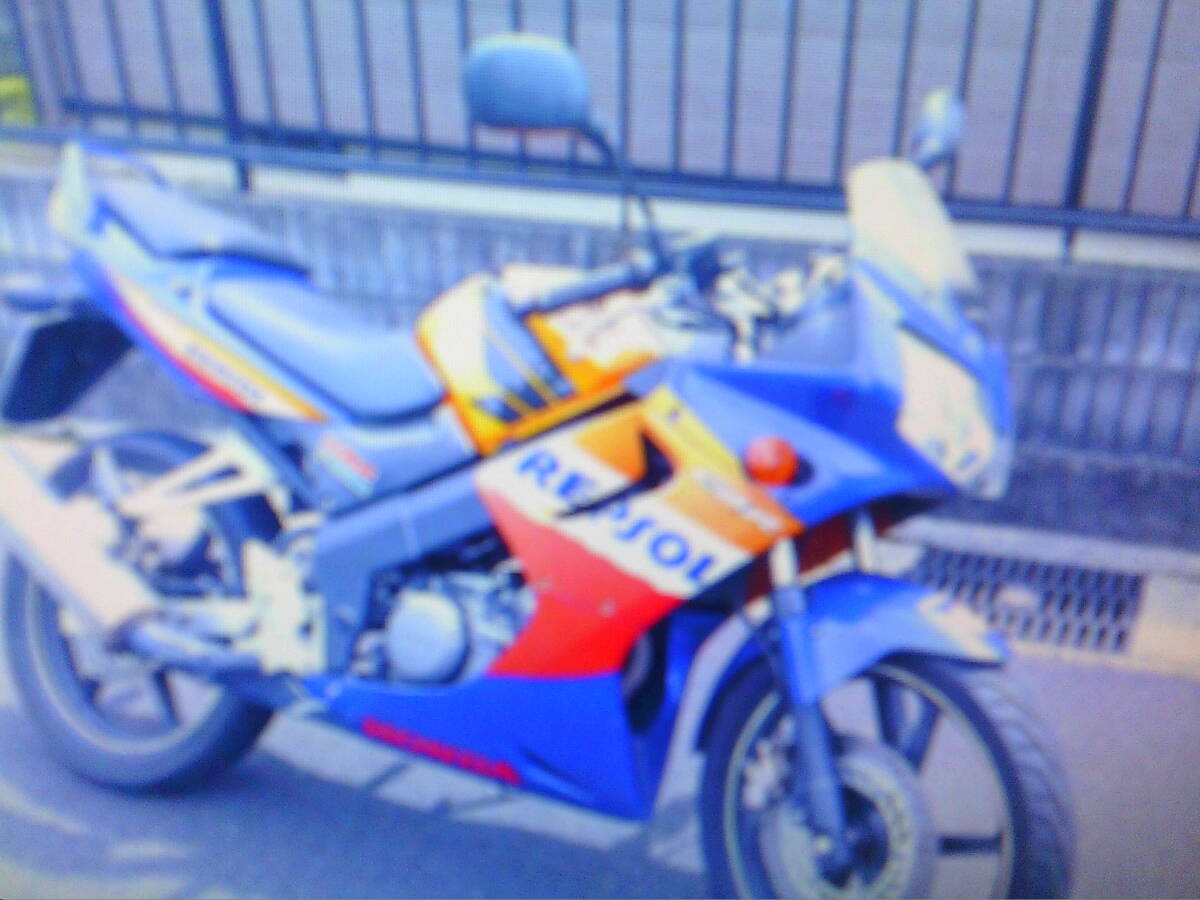 まにあ館 本巣インタ-店 THAIホンダ CBR125R 中古車 レプソルカラ-趣味のバイクぎふ原付二種ミツション 他にも多数在庫あり拍卖