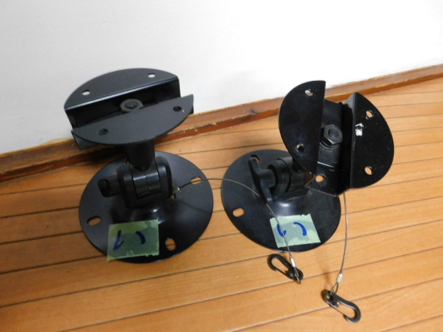 い CB-33 (ペア 1s) 301AVM 301V スピーカーハンガー 天吊り金具 BOSE ボーズ拍卖