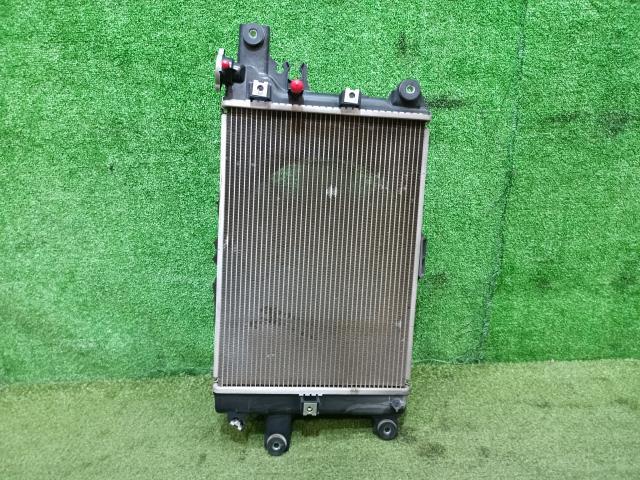 ハイゼット EBD-S201P ラジエータ 16400-B5040 16400-B5041拍卖