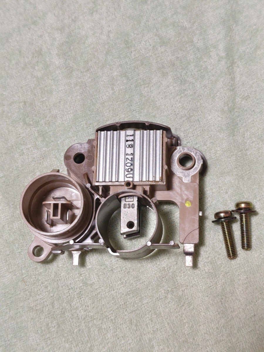 新品未使用 三菱レギュレーター A866X15972 オルタネーター ダイナモ拍卖