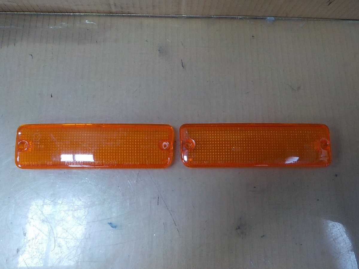 ★キャラバン E24 フロント左右 ウインカーレンズ 純正【送料込み】拍卖