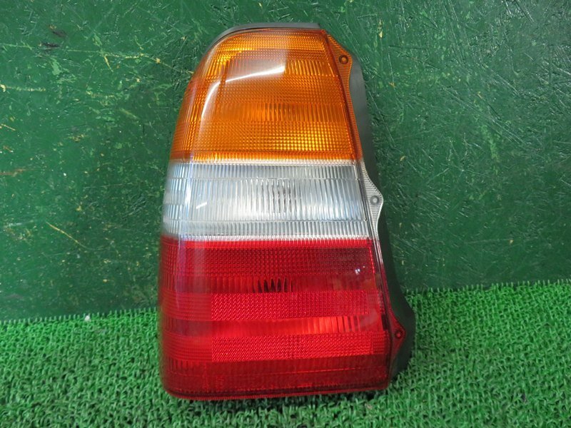 『psi』 トヨタ TSS11 コンフォート 左テールランプ コイト 43-4 H24年式拍卖