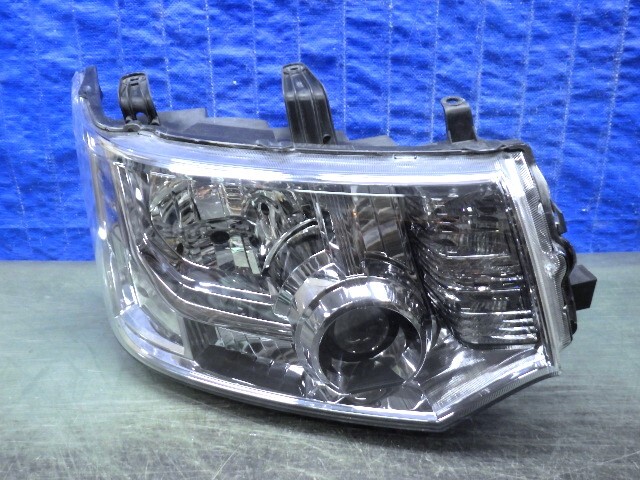 3315 デリカ D5 D:5 CV5W 右ライト HID 100-87918 美品拍卖