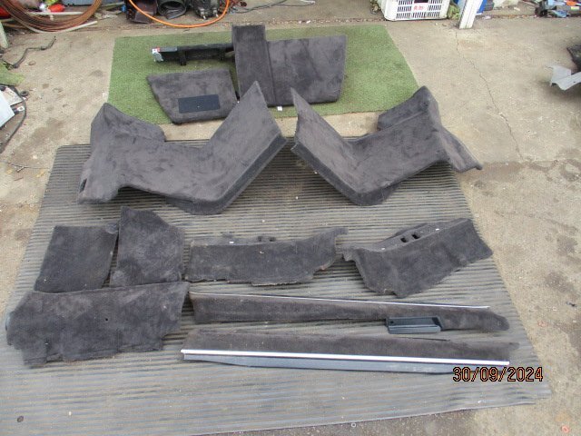 (0304)R129 ベンツ SL500 リア内張りセット拍卖