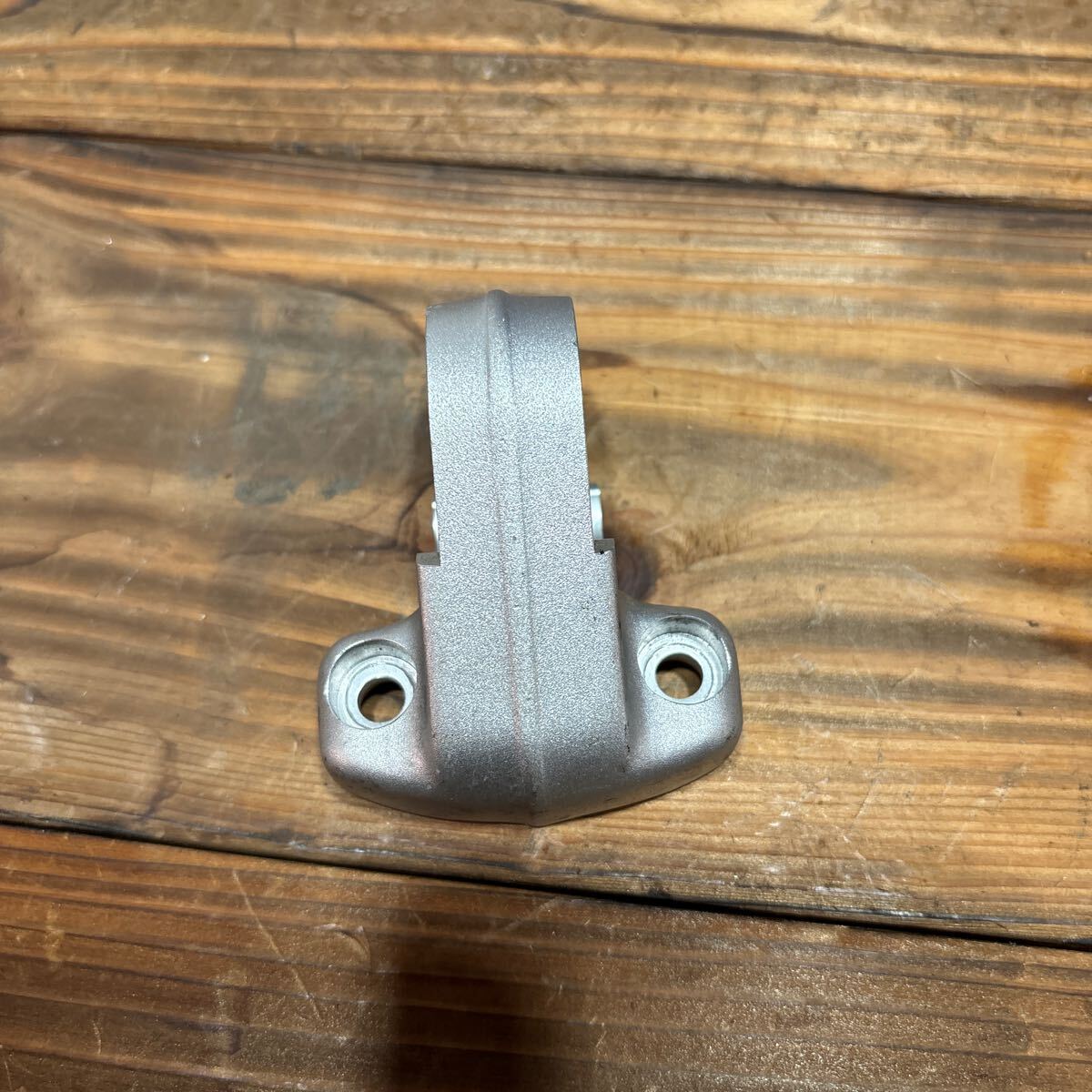 お BMW R NINE T ヘッドライト ステー拍卖