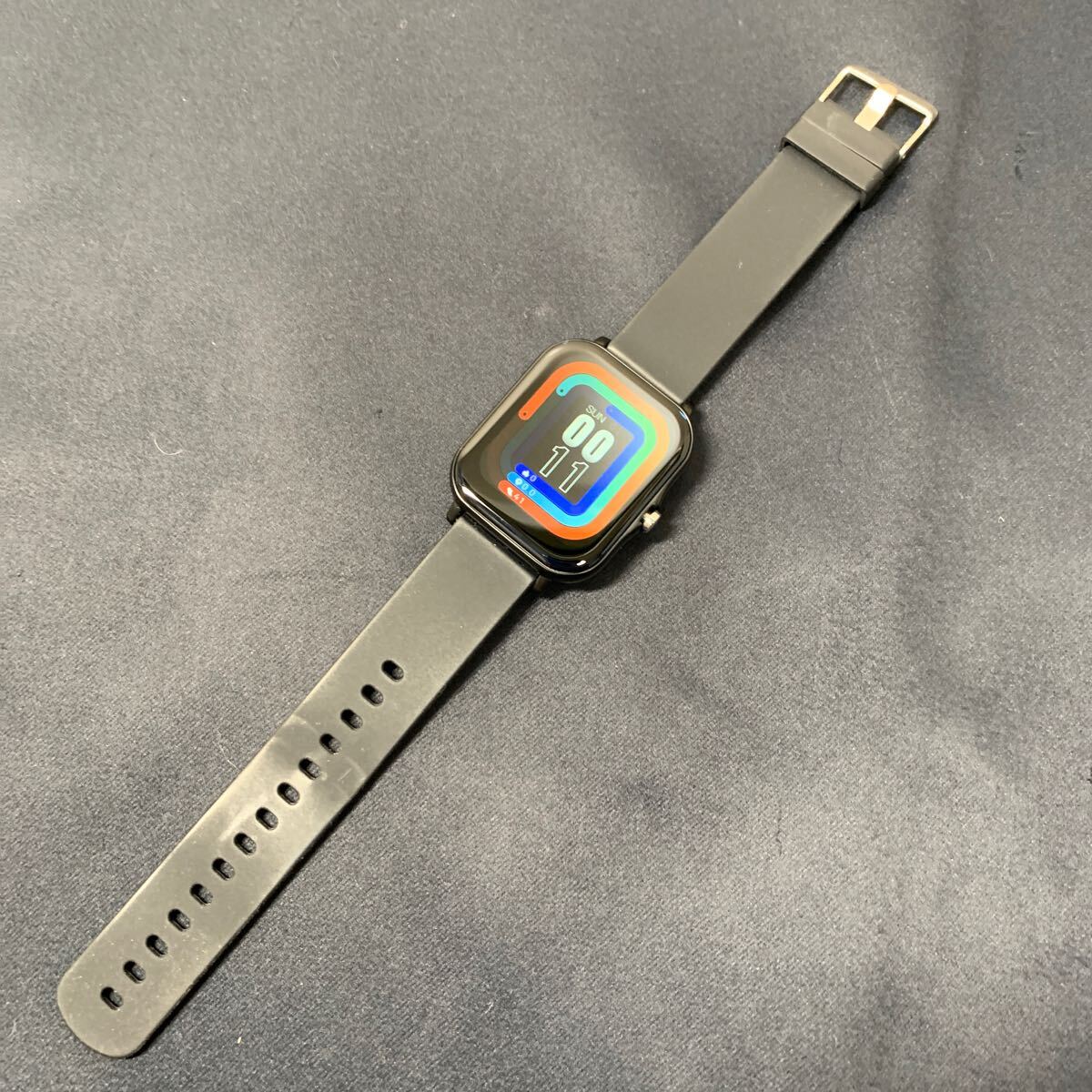 ★大阪/店舗受け取り可★スマートウォッチ 通電動作確認済み リセット済み 心拍数 血中酸素 スポーツ 運動 腕時計 充電器付き★拍卖