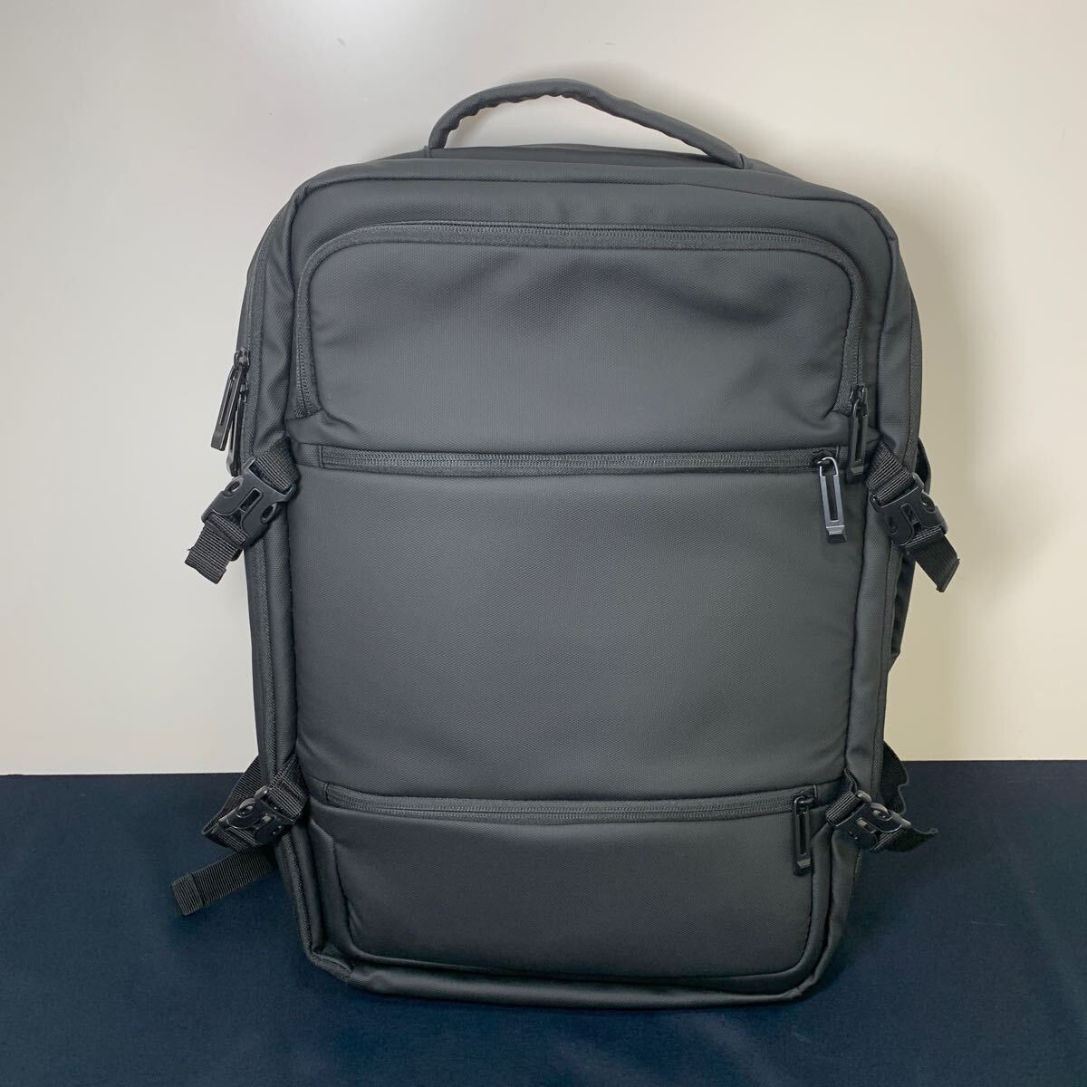 大阪/店舗受け取り可★未使用 ビジネスバッグ メンズ 3WAY 縦持ち 横持ち トートバッグ バックパック リュック USB充電 ザックカバー付き★拍卖