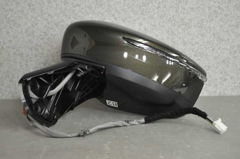 ノート X FOUR 中期 (NE12 E12)H28 左 ドアミラー 電格 7P ウィンカー 付 EAN カーキ ブラウン系 G579 044622 s015051拍卖