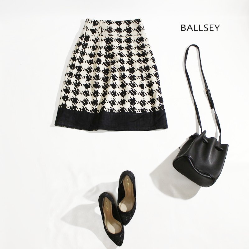 美品 ボールジー Ballsey トゥモローランド 秋 冬 毛100% まだら 千鳥柄 プリント Aライン 膝下丈 フレアスカート ウールスカート 9号 38拍卖