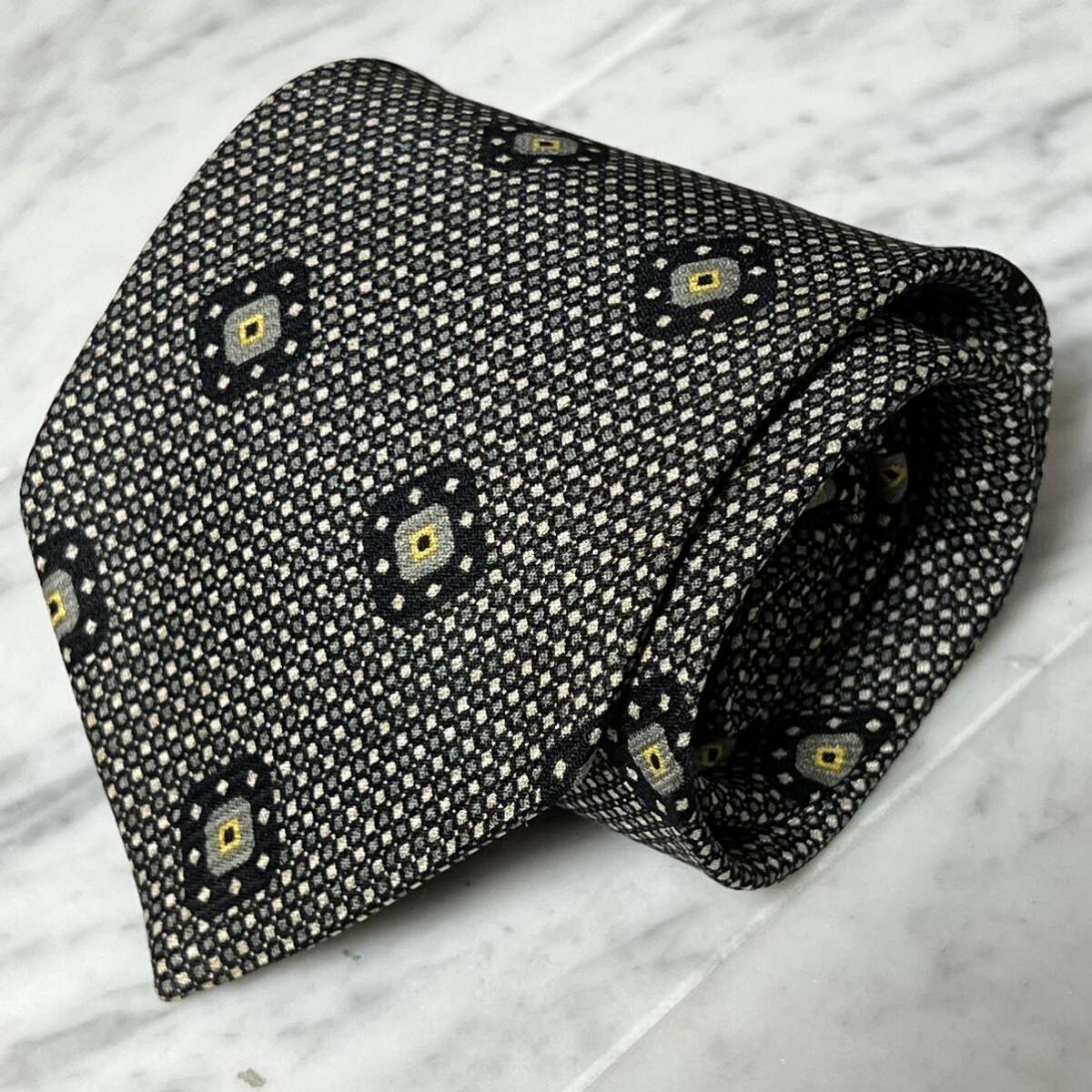 999円~ ARMANI ネクタイ グレー系 小紋 ドット柄 (GB5)拍卖