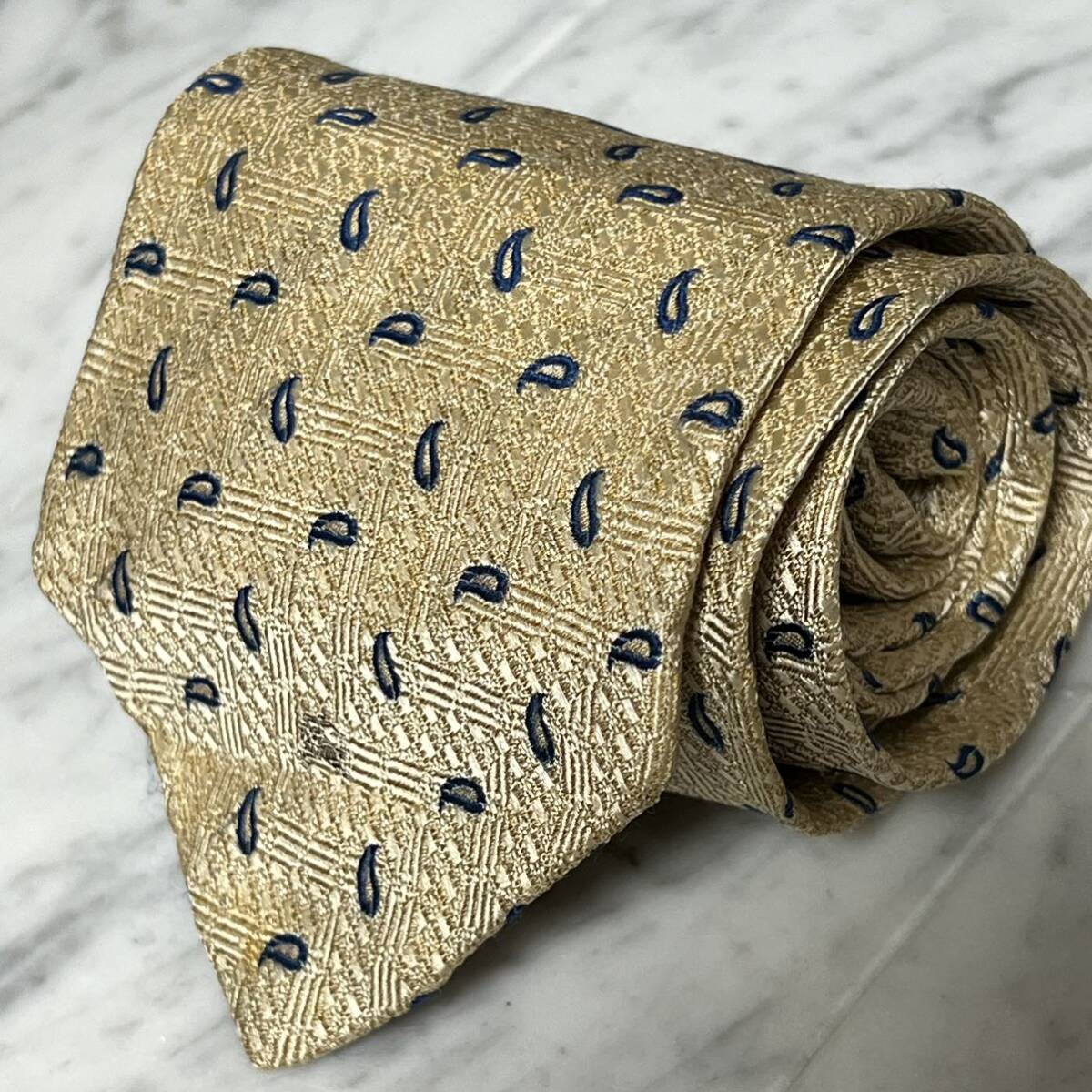 999円~ BURBERRY ネクタイ ゴールド ワンポイント柄 ホースエンブレム ペイズリー柄 (YW3)拍卖