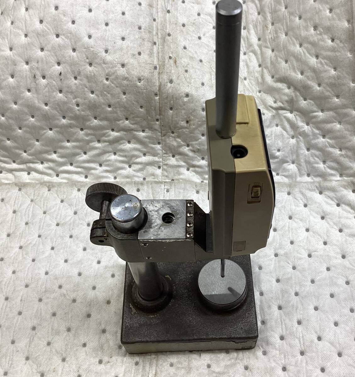 ミツトヨ Mitutoyo デジマチックインジケータ IDF-150。 台付き。(ジャンク品) (9202431)拍卖