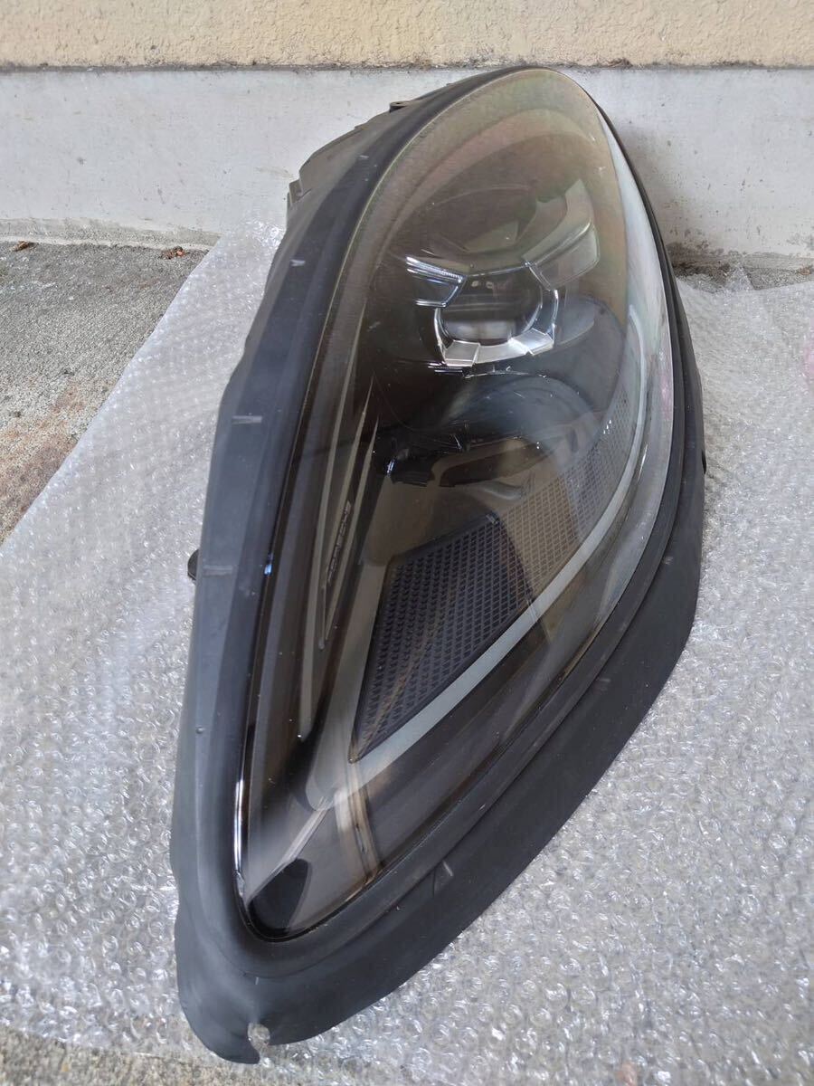 マカンGTS 左ヘッドライト 純正 LED 拍卖