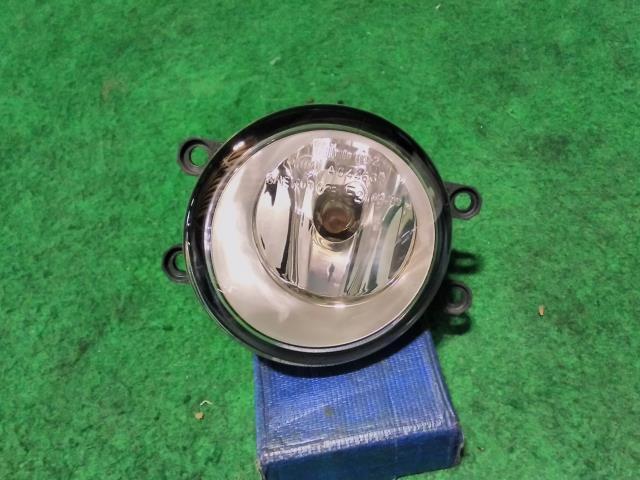 ソリオ DAA-MA36S 左 フォグ ランプ ライト ZMV拍卖
