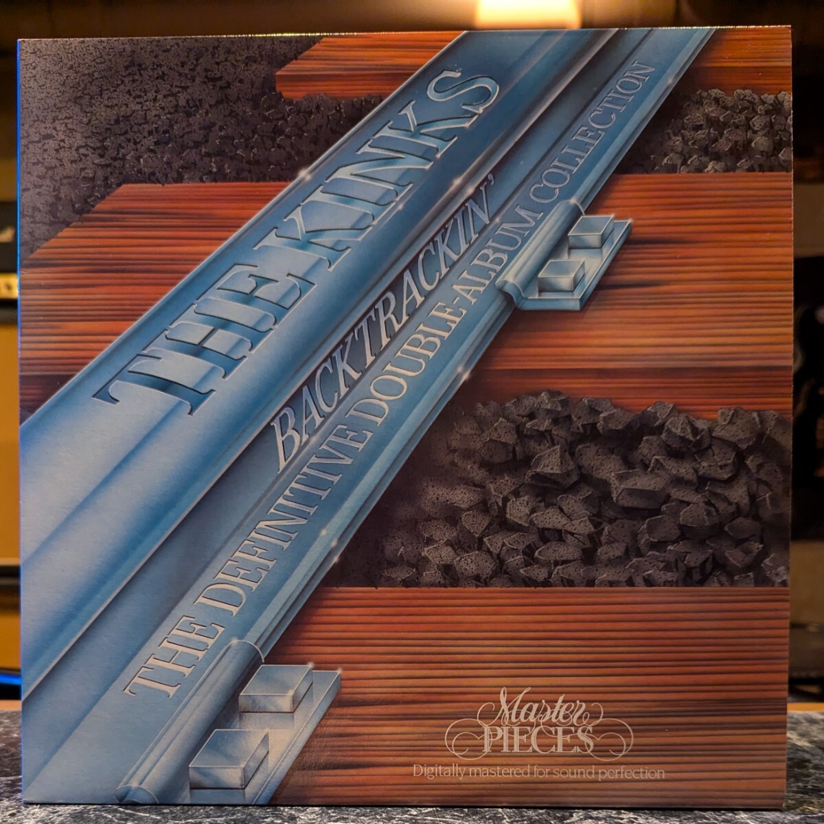 1985年UKオンリーベスト2枚組 The Kinks Backtrackin' キンクス  You Really Got Me、 Set Me Free、Sunny Afternoon、Lola拍卖