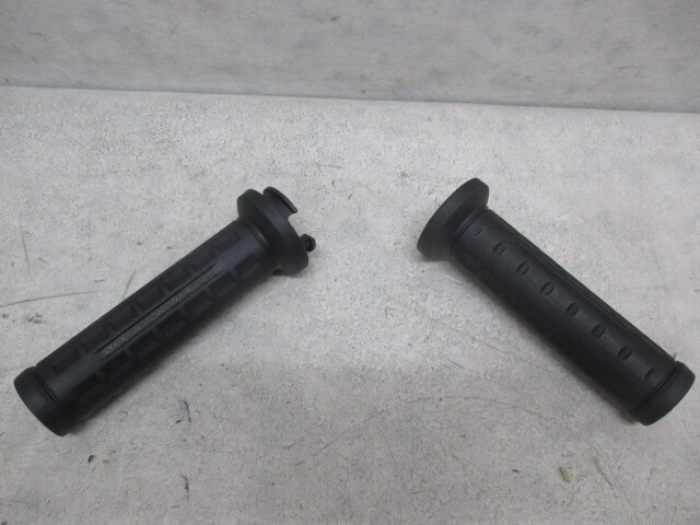 H◇グリップ左右924 純正.56100368. 送料無料(一部地域除外).検)RA1250S.パンアメリカ.RH1250S.スポーツスターS.RH975.ナイトスター拍卖