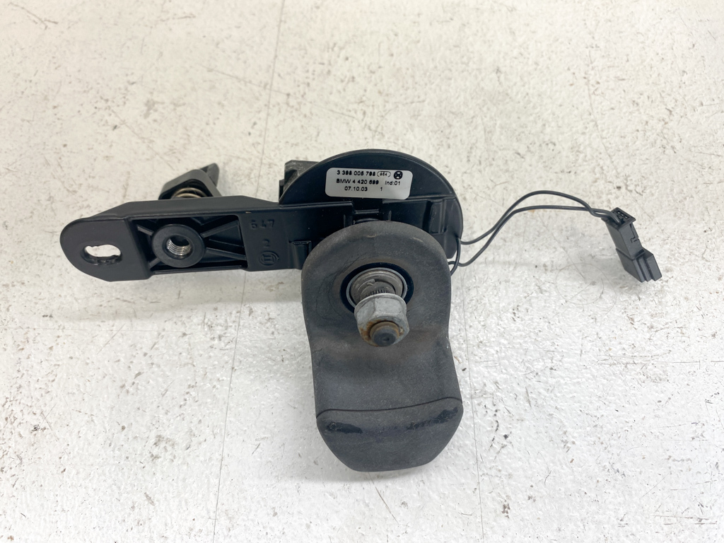 BMW 3シリーズ E91 320i ツーリング 2000 ABA-VR20 純正 リヤワイパーウインドウシャフト スイッチ 3398005798拍卖
