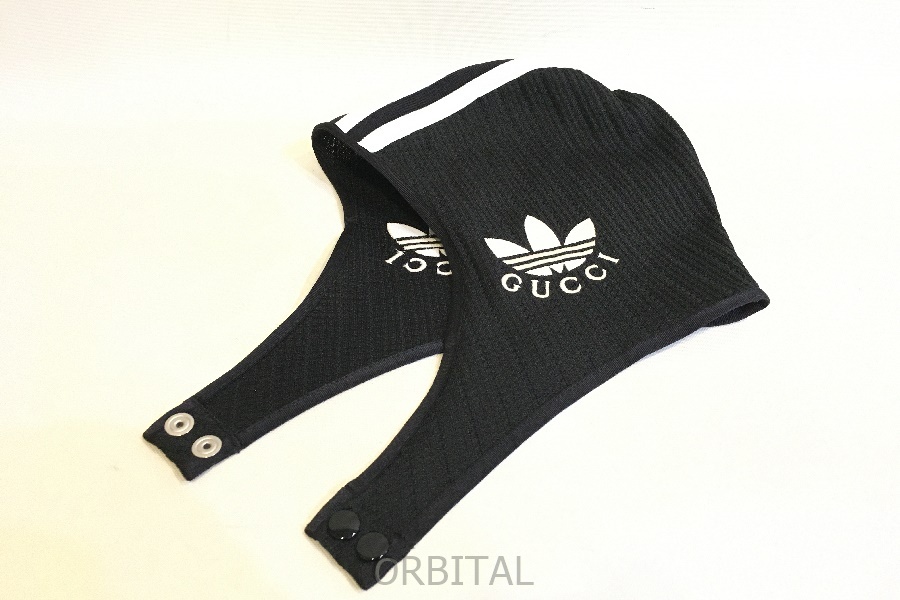 二子玉)GUCCI×adidas グッチ×アディダス 22SS 未使用 KNIT HOOD コラボ バラクラバ 715073 帽子 フード S 56cm 国内正規拍卖