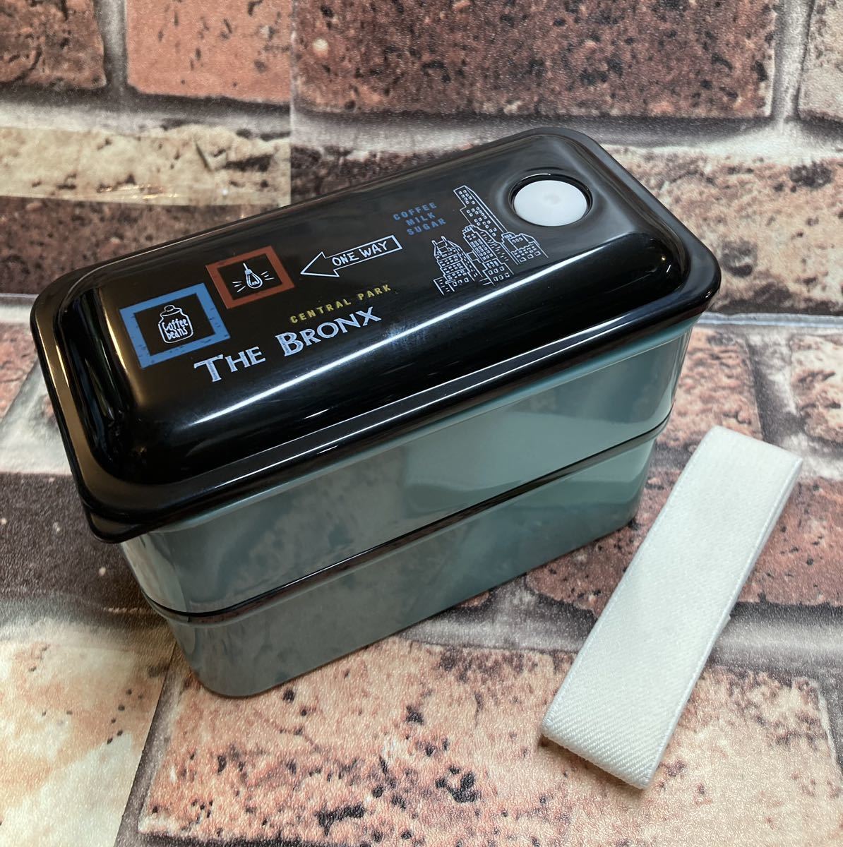 送料無料!『スケーター』銀イオンAg+ 抗菌 ふわっと盛れる パッキン一体型 2段ランチボックス(3柄から)1個1540円が拍卖