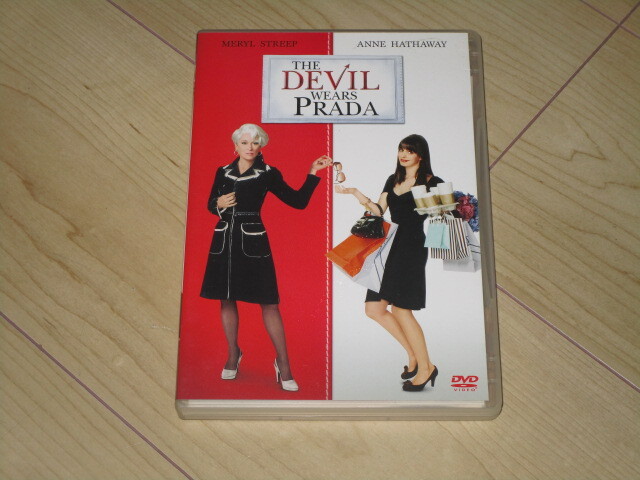 DVD【プラダを着た悪魔】デヴィッド・フランケル/メリル・ストリープ アン・ハサウェイ エミリー・ブラント スタンリー・トゥッチ 拍卖