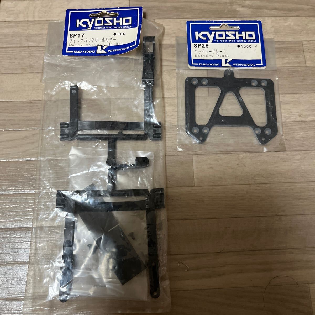kyosho 旧車 1/10 スパイダーEP TF2 TF3 SP17 クイックバッテリーホルダー SP29 バッテリープレート 京商拍卖