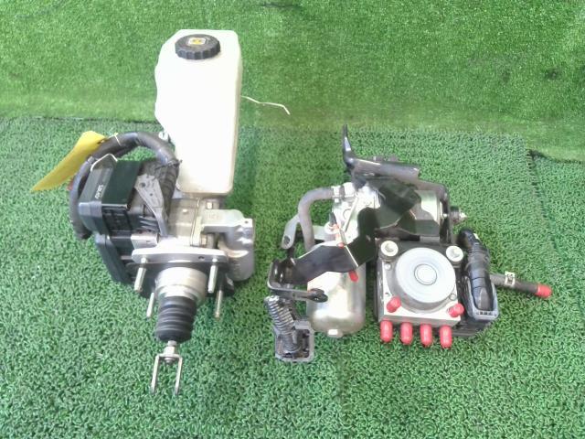 プリウス DAA-ZVW51 ブレーキマスター ブレーキブースター 3T7 47050-47600 ブースターポンプ付き拍卖