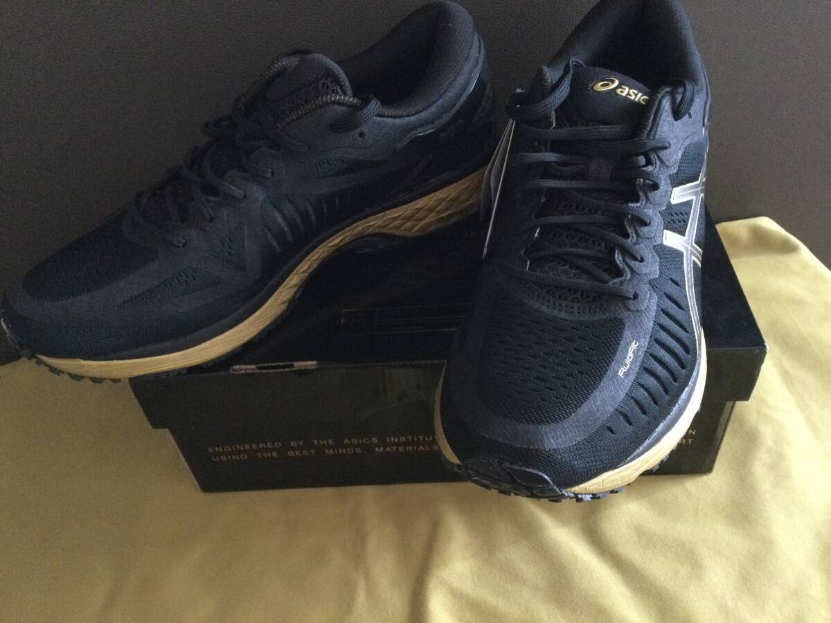 即決♪27.0/くつ/ランニングシューズ/スニーカー/アシックス/新品拍卖