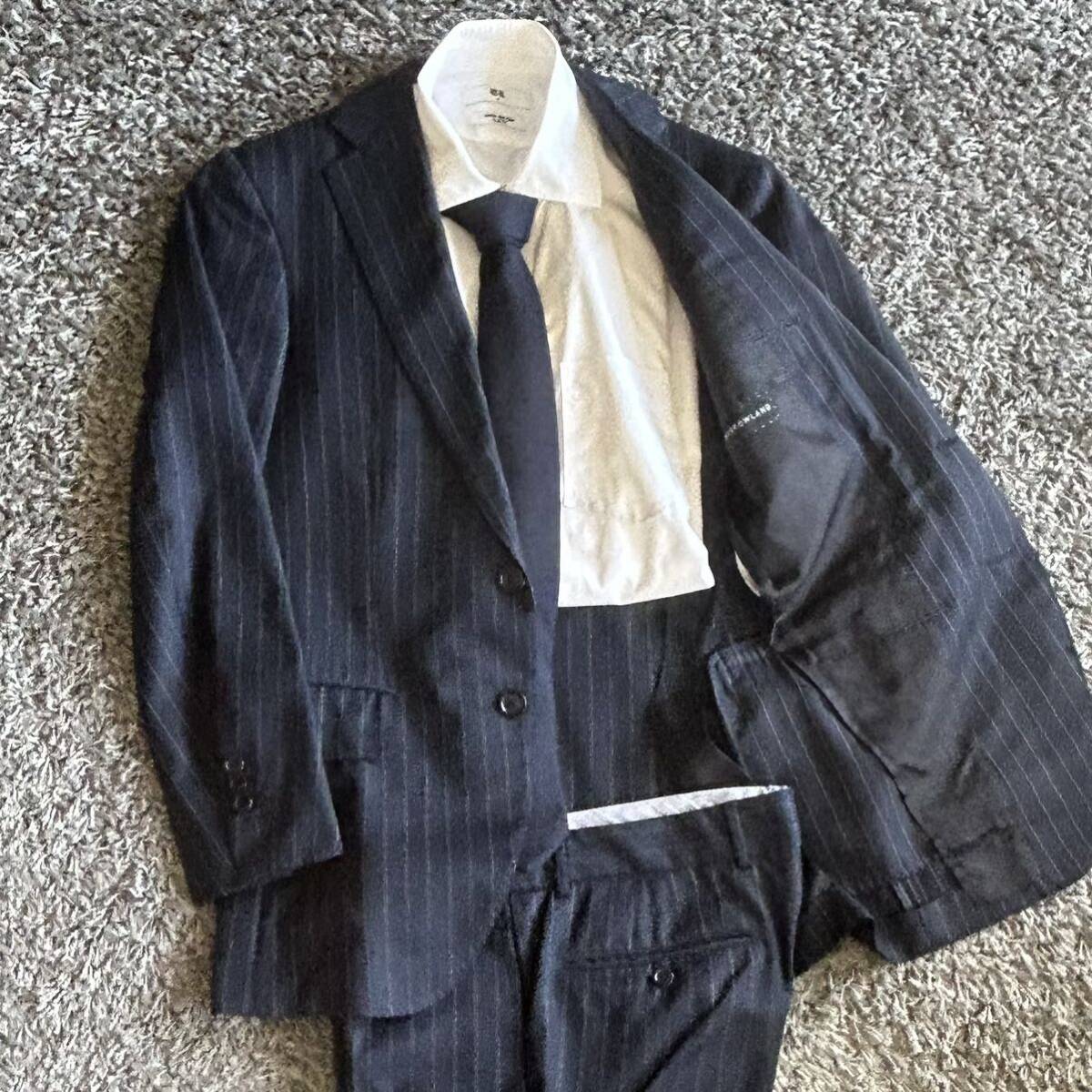 TOMORROWLAND(トゥモローランド)CARLO BARBERA ストライプ2Bスーツ ダークネイビー 42 SUPER 140'S カルロバルベラ サイドベンツ 本切羽拍卖