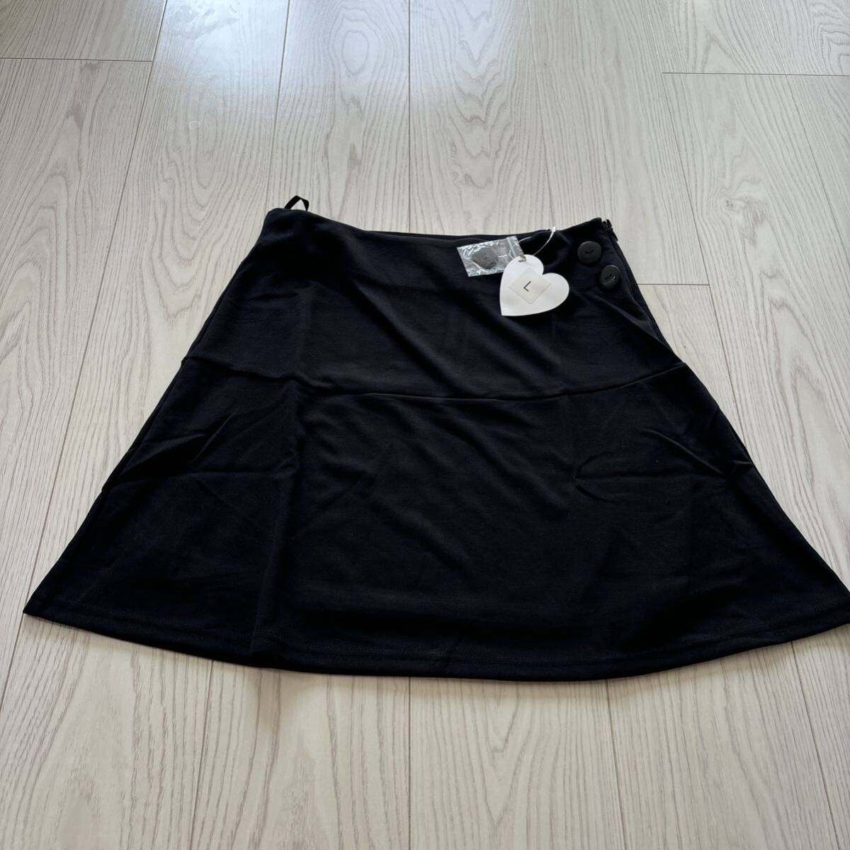 未使用●Reagin ミニ スカート/黒/ブラック/ミニスカ/Aライン/フレア/レディース/女性/ブランド/サイド ボタン/ファスナー ★1735-4拍卖