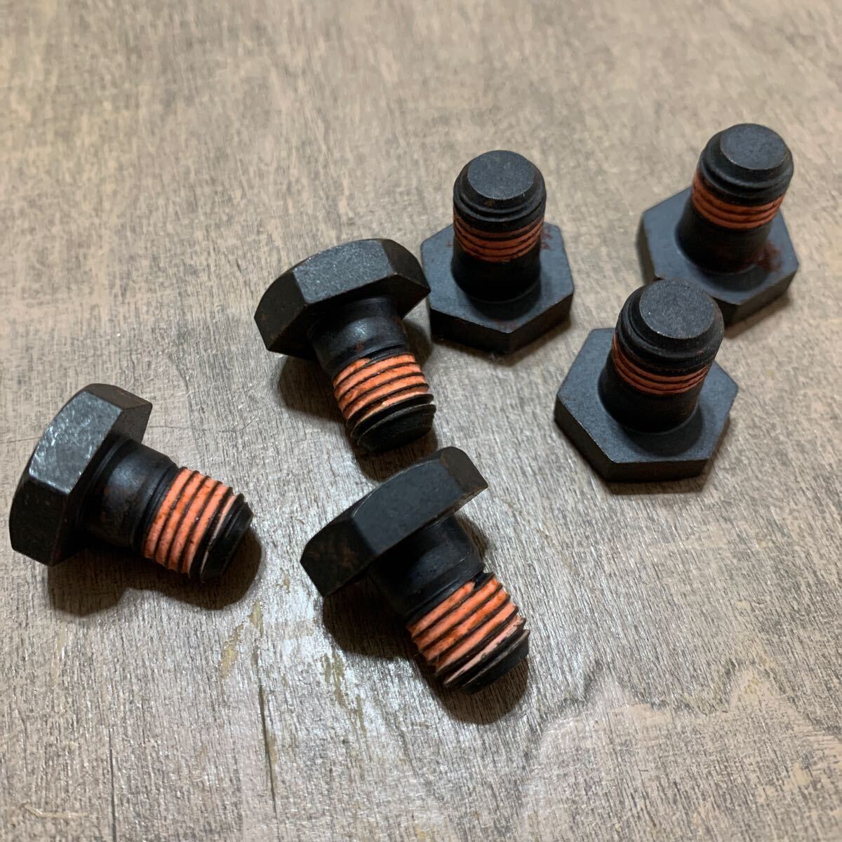 ミニ 強化ボルト6本セット(クラッチセンターハブ拍卖