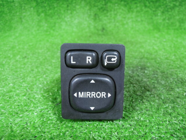 トヨタ イスト NCP60 電動格納 ドアミラースイッチ 中古 183575 769747 配線9本 カプラー付き 15326拍卖