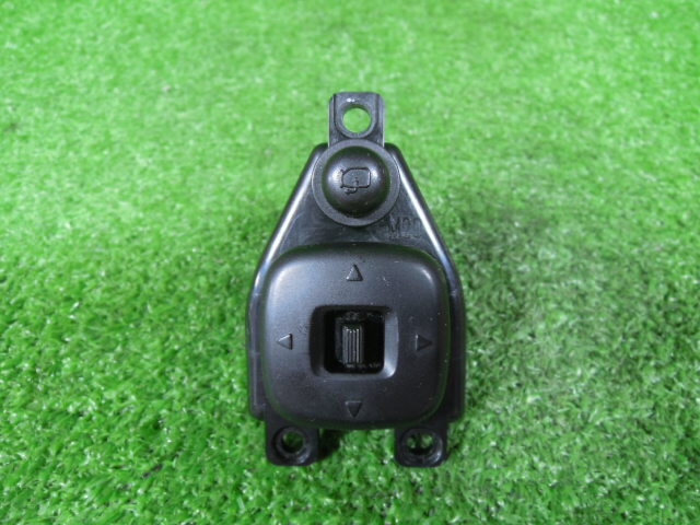 マツダ プレマシー CP8W 電動格納 ドアミラースイッチ 中古 9ピン 15402拍卖