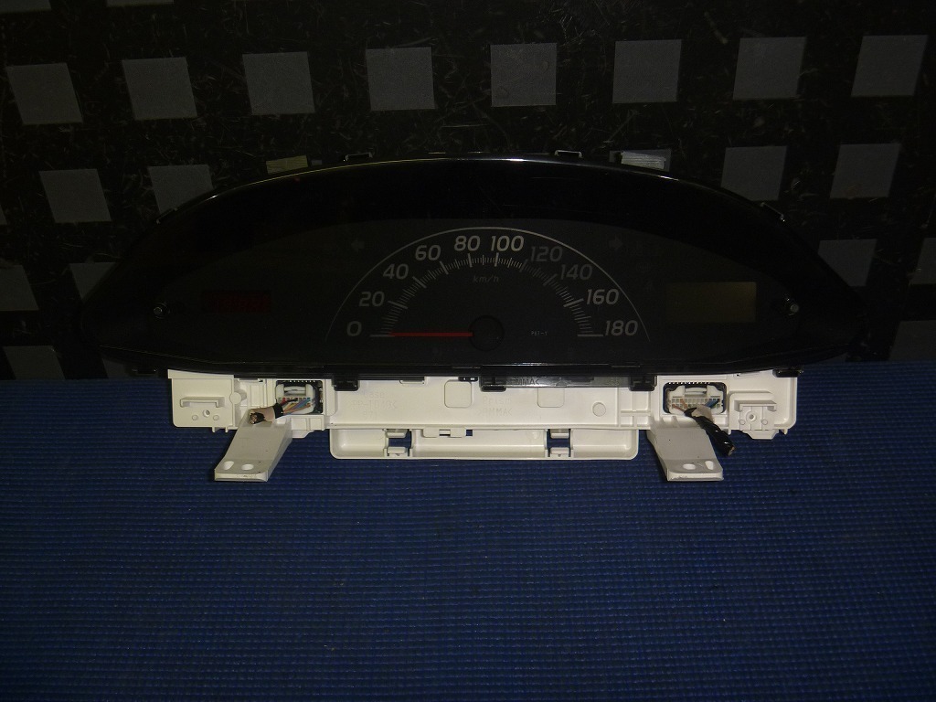 #0470 KSP90 ヴィッツ メーター純正★拍卖